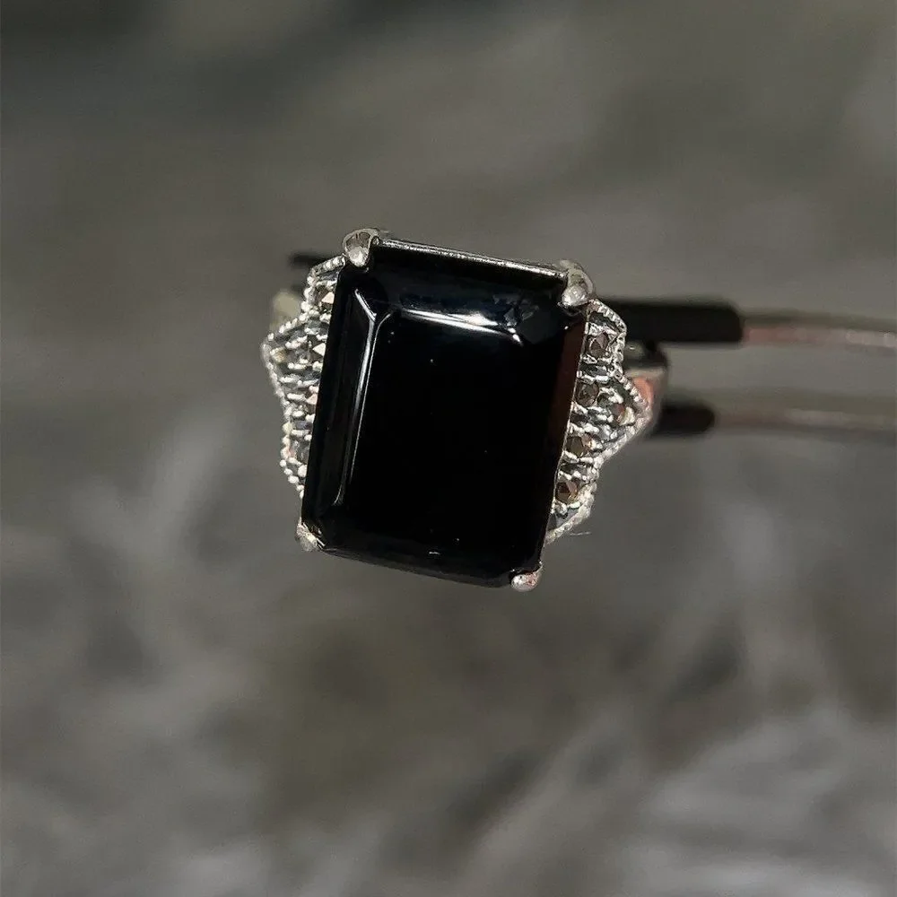 Large‎ Rectangular Onyx/Marcasite Sterling Silver 925 Ring